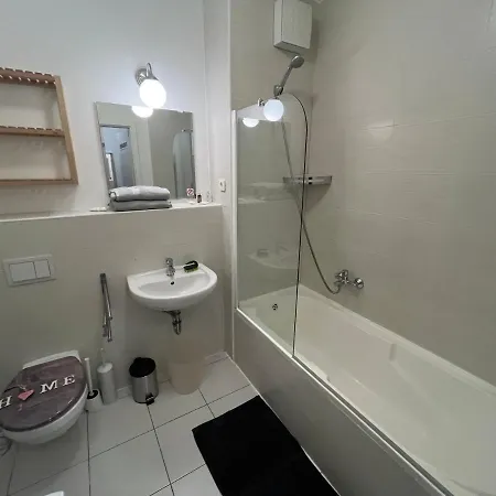 Corvin Pearl Deluxe Apartment *